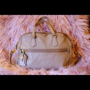 Marc Jacobs Large Bag w/ shoulder strap light gray